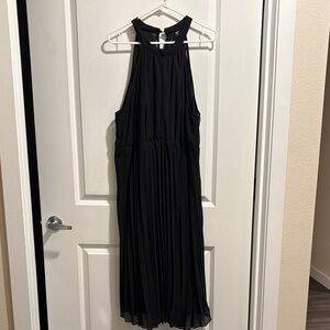 SHEIN Black Pleated Halter Midi Dress
